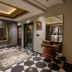 Large King Room